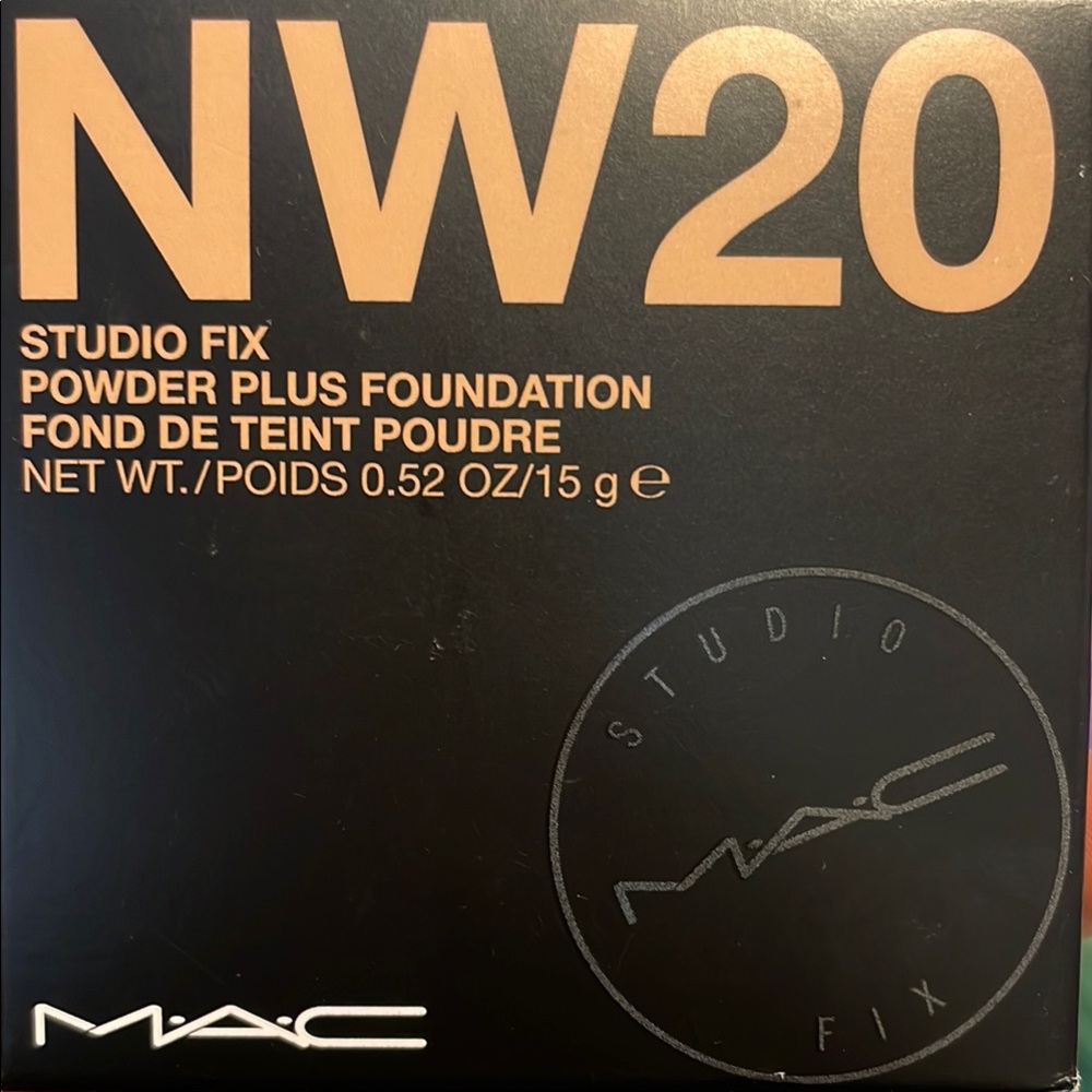 Original MAC Cosmetics Foundation Black and Tan Matte Finish